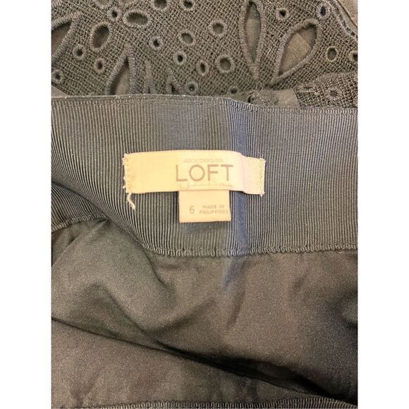 Loft Black Eyelet & Cut Out Lace Skirt sz 6 EUC - Picture 5 of 6